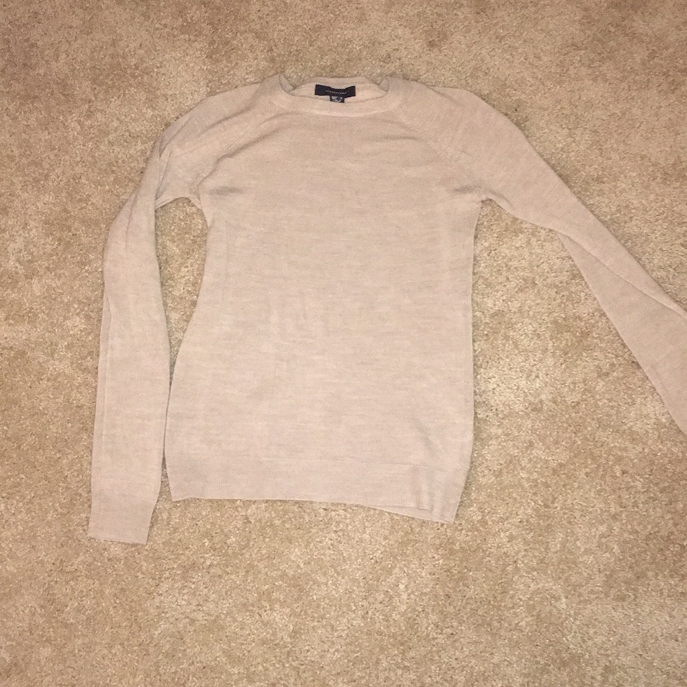 Light Sweater